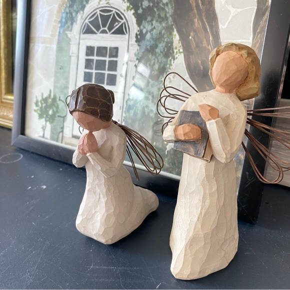 •Willow Tree angel figurines• (2) - Picture 1 of 8